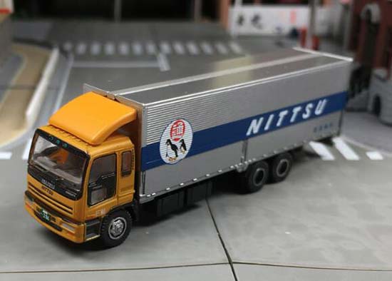 Plastic Isuzu GIGA Box Truck Model Nittsu Yellow By Tomytec