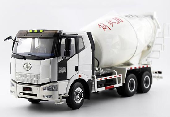 Diecast FAW JieFang J6 Concrete Mixer Truck Model 1:24 White