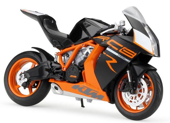 Diecast KTM 1190 RC8 Motorcycle Model White / Black by Welly