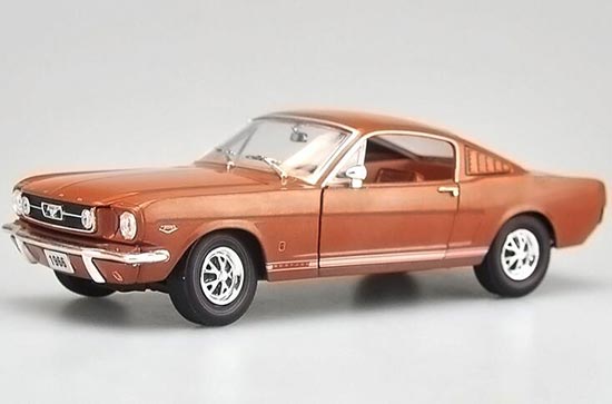 Diecast 1966 Ford Mustang GT Fastback Model 1:24 Silver /Orange
