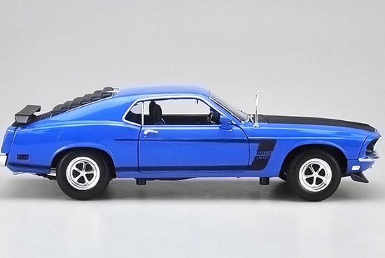 Diecast 1969 Ford Mustang Boss 302 Model 1:18 Scale By Welly [VB1A315]