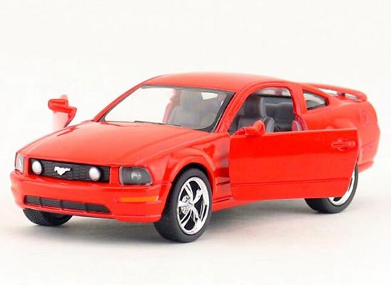 Diecast 2006 Ford Mustang GT Toy Blue / Green / Yellow / Red