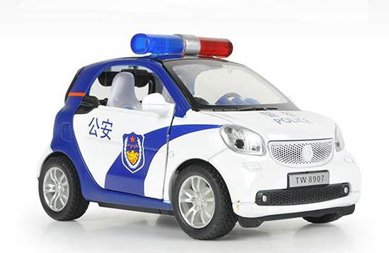 Diecast Smart Fortwo Kids Toys Police 1:32 Scale White