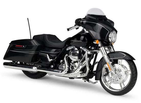 Diecast 2015 Harley Davidson Street Glide Special Model 1:12