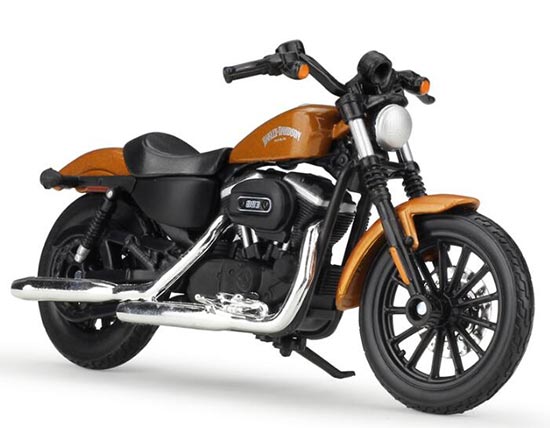 Diecast 2014 Harley Davidson Sportster Iron 883 Brown 1:18