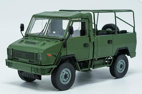 Diecast Iveco NJ2046 Army Truck Model 1:24 Scale Army Green