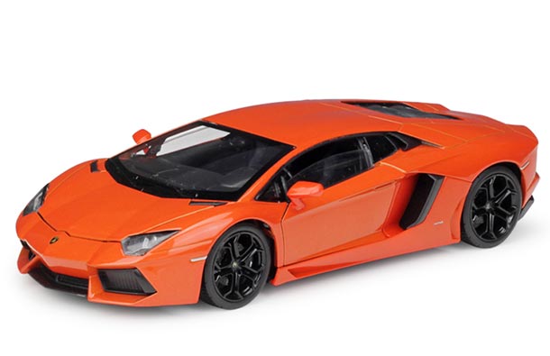 Diecast Lamborghini Aventador LP700-4 Model 1:24 Scale By Welly