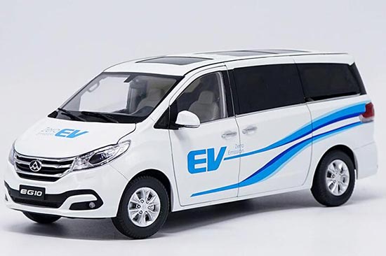 Diecast Maxus EG10 MPV Model 1:18 Scale White