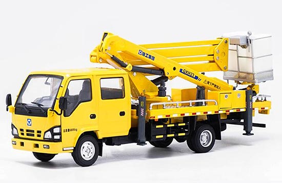 Diecast XCMG GKH23 Mobile Crane Model 1:35 Scale Yellow