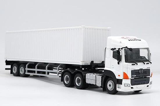 Diecast Hino 700 Semi Truck Model 1:50 Scale White