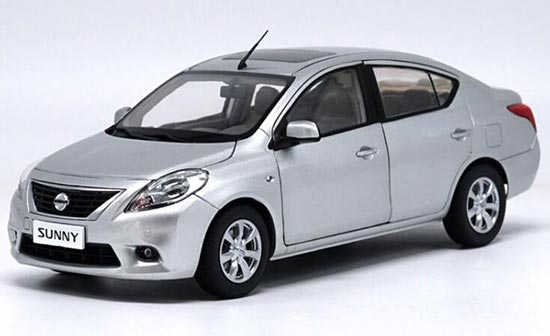 Diecast Nissan Sunny Model Silver / Black 1:18 Scale