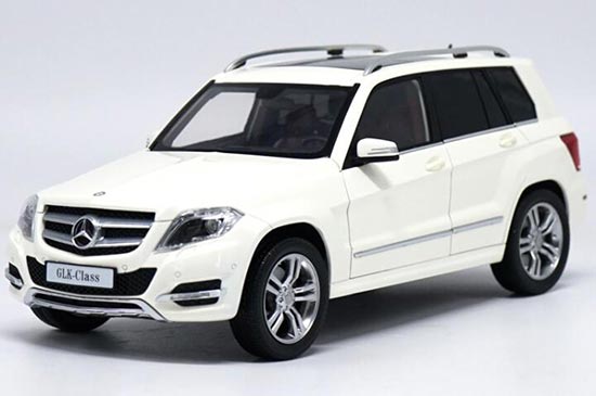 Diecast Mercedes Benz GLK 300 SUV Model 1:18 Scale By GTAUTOS