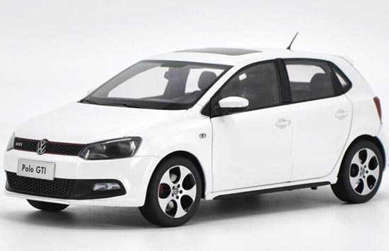 Diecast 2012 Volkswagen Polo GTI Model 1:18 Scale White