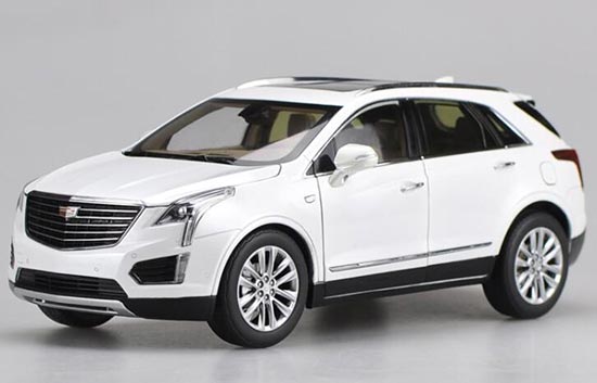 Diecast Cadillac XT5 SUV Model 1:18 Scale White