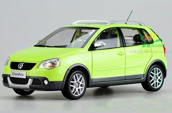 Diecast Volkswagen Cross Polo Model Green 1:18 Scale