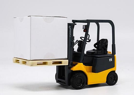 Diecast Nichiyu EC Forklift Model 1:24 Scale Yellow