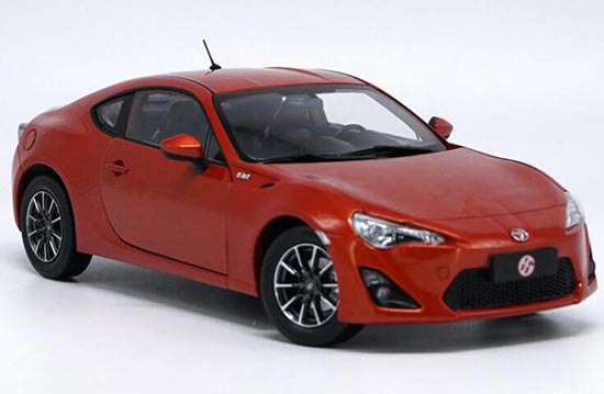 Diecast Toyota 86 GT Model 1:18 Scale White / Orange