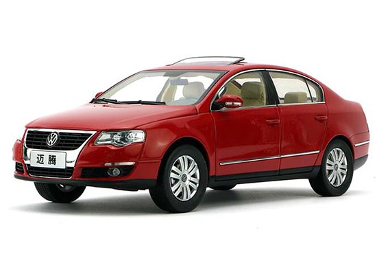 Diecast Volkswagen Magotan Model Gray / Silver / Red 1:18 Scale