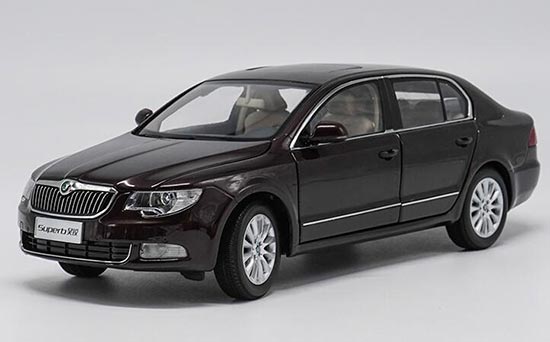 Diecast Skoda Superb Model 1:18 Wine Red / Gray / Brown / Blue