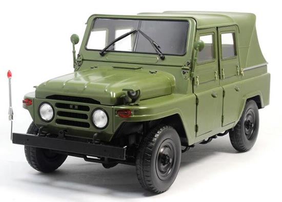 Diecast BAIC BJ212 Model 1:18 Scale Red / White / Army Green