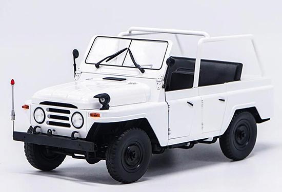 Diecast BAIC BJ212 Model 1:18 Scale White