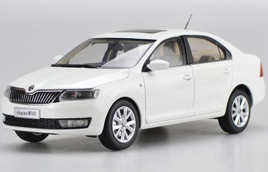 Diecast Skoda Rapid Model 1:18 Scale White / Gray / Cyan