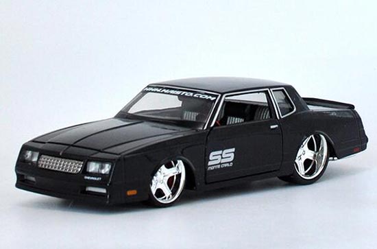 Diecast Chevrolet Monte Carlo SS Model 1:24 Scale By MaiSto