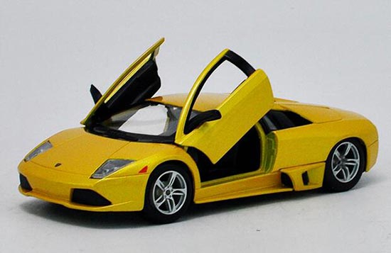 Diecast Lamborghini Murcielago Model 1:24 Scale By Maisto