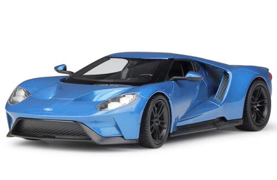 Diecast 2017 Ford GT Model 1:24 Scale Red / Blue By Welly