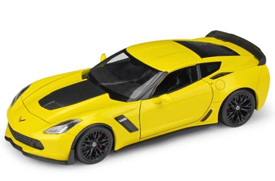 Diecast Chevrolet Corvette Z06 Model 1:24 Yellow / Red By Welly