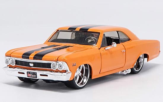 Diecast Chevrolet Corvette SS 396 Model 1:24 Orange By Maisto