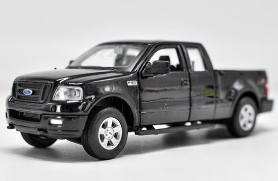 Diecast Ford F-150 FX4 Pickup Truck Model Black 1:24 By Maisto