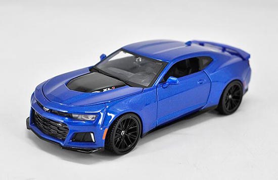 Diecast Chevrolet Camaro ZL1 Model Red / Blue 1:24 By Maisto