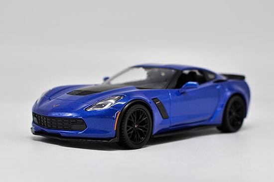 Diecast Chevrolet Corvette Z06 Model 1:24 Scale By Maisto