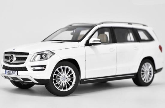 Diecast Mercedes Benz GL-Class SUV Model 1:18 Scale