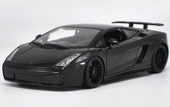 Diecast Lamborghini Gallardo Superleggera Model 1:18 By Maisto