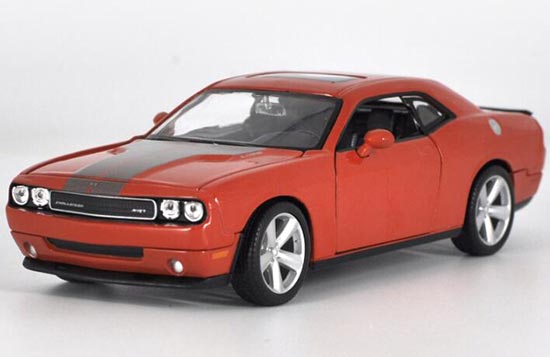 Diecast 2008 Dodge Challenger SRT Model Blue / Red 1:24 Scale