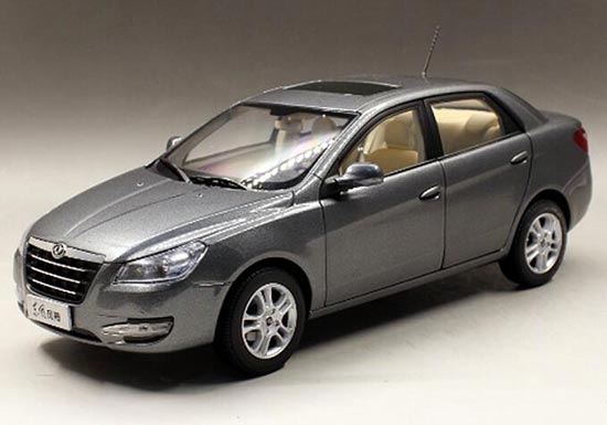 Diecast Dongfeng S30 Model Gray 1:18 Scale