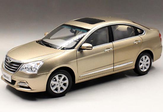 Diecast Dongfeng A60 Model 1:18 Scale Golden