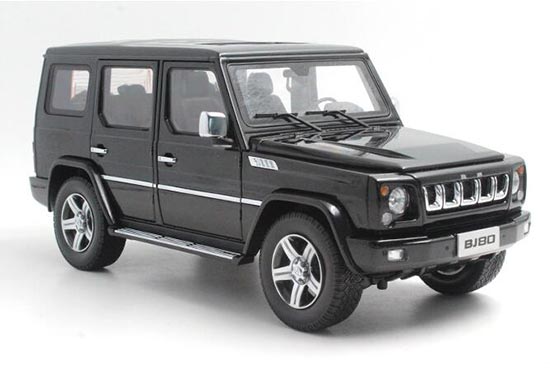 Diecast BAIC BJ80 Model 1:18 Scale Black / White