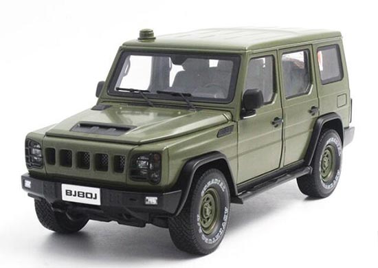 Diecast BAIC BJ80 Model 1:18 Scale Army Green