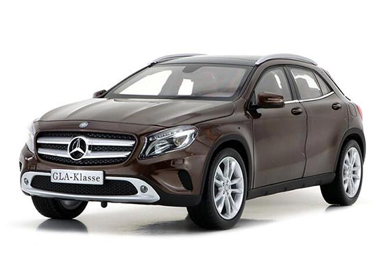 Diecast Mercedes Benz GLA-Class Model 1:18 Scale Silver / Brown