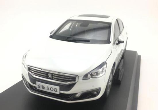 Diecast 2015 Peugeot 508 Model 1:18 Scale White