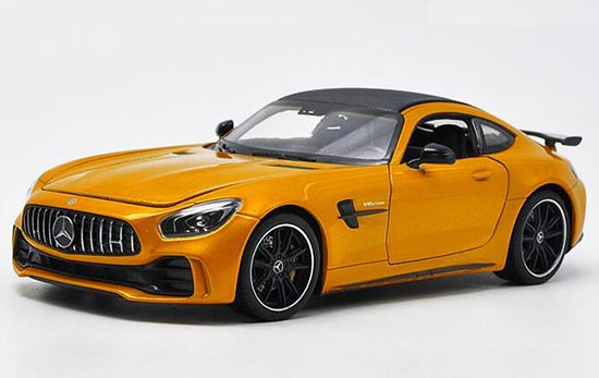 Diecast Mercedes Benz AMG GT R Model 1:24 Scale By Welly