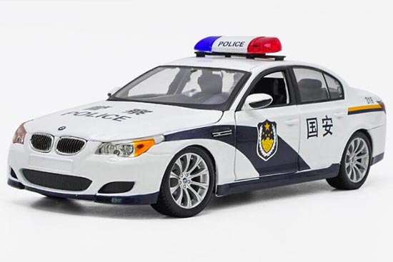 Diecast BMW M5 Model 1:18 Scale Police White By Maisto