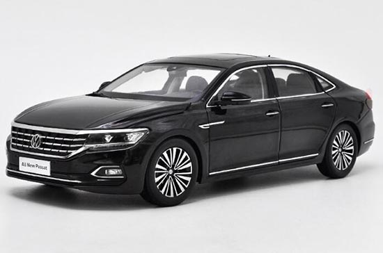 Diecast Volkswagen All New Passat Model 1:18 Black / Golden