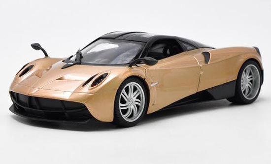 Diecast Pagani Huayra Model 1:24 Golden / White / Red / Blue
