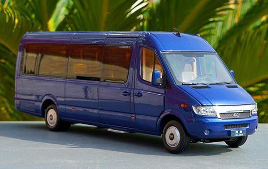 Diecast Changjiangev Eglory Van Model 1:24 Scale Blue