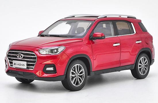 Diecast Hyundai IX35 Model 1:18 Scale Red