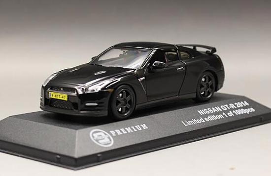 Diecast 2014 Nissan GT-R Model Black 1:43 Scale By Triple9